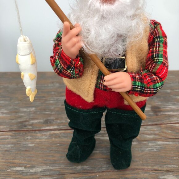 Holiday Creations 2000 Posable Santa Figurine Fishing Waders Cabin Man Cave Up N - Picture 3 of 6